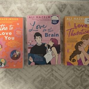 Ali Hazelwood Book Set - Love on the Brain, Love Theoretically, Love to Love You